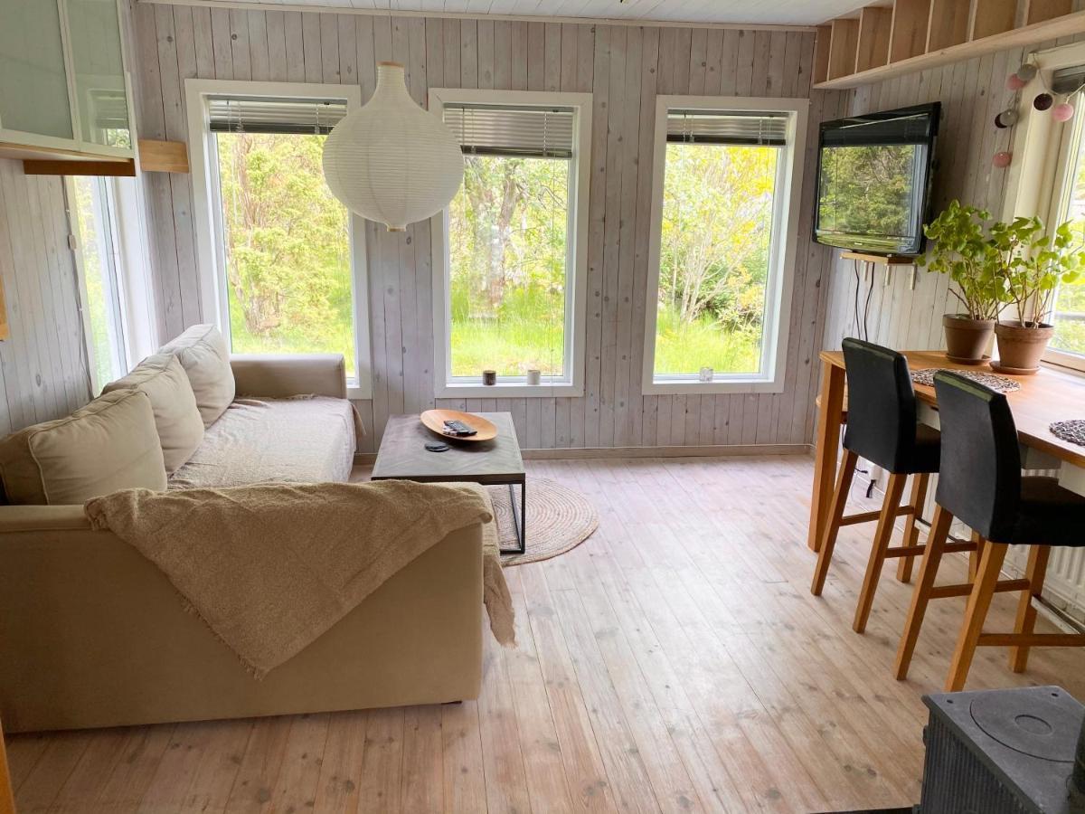 Stuga Pa Rossoe, Stroemstad Eksteriør billede